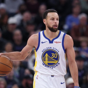 麻将胡了-明天勇士迎战火箭 库里&amp;赛斯·库里出战成疑 桑托斯大概率打